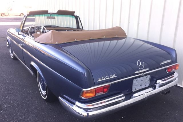 1967 Mercedes-Benz 200-Series -- - photo 6