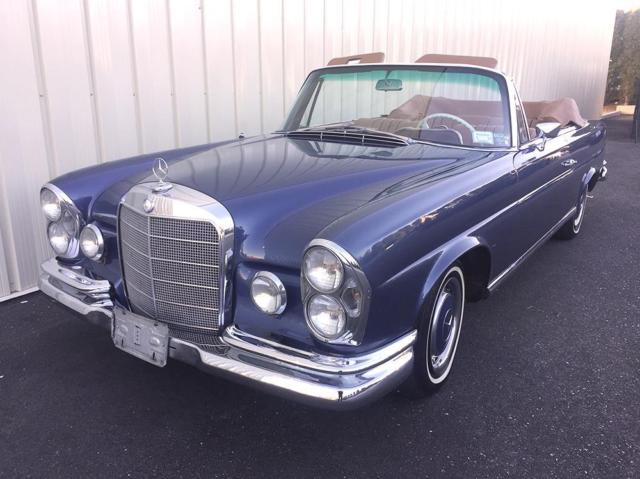 1967 Mercedes-Benz 200-Series Cabriolet - photo 11