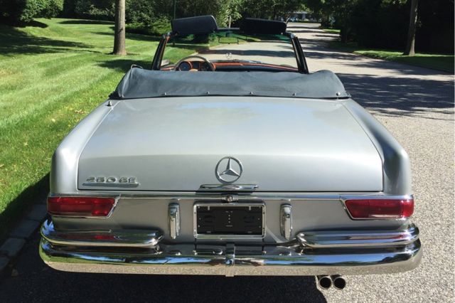 1967 Mercedes-Benz 200-Series 250SE Cabriolet - photo 6