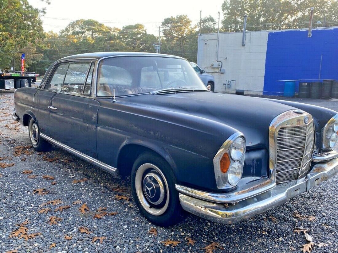 1967 Mercedes-Benz 250SE Coupe Auto & Air No Reserve Auction $15000 BUYS IT NOW! - photo 2