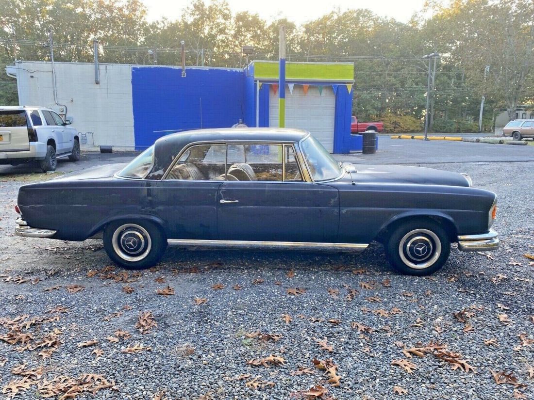 1967 Mercedes-Benz 250SE Coupe Auto & Air No Reserve Auction $15000 BUYS IT NOW! - photo 4