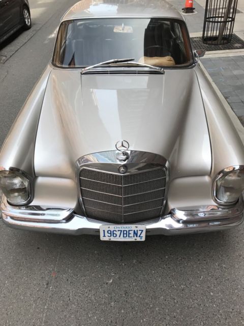 1967 Mercedes Benz 250SE Coupe. W111. Absolutely Stunning Classic! 1967 Mercedes-Benz 200-Series