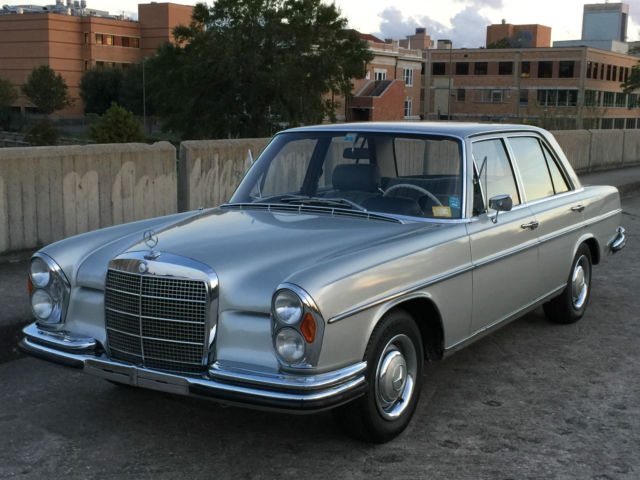 1967 Mercedes-Benz 200-Series 4-speed MANUAL true EURO-car in DB 180 Silver-Grey - photo 5