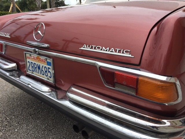 1967 Mercedes-Benz 200-Series - photo 6
