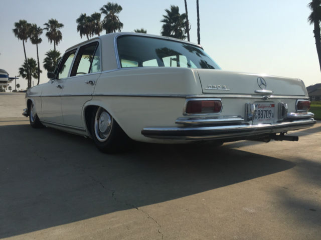 1967 Mercedes-Benz 200-Series 250s - photo 2