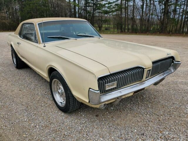 1967 Mercury Cougar, 2 door Coupe, Muscle Car, XR7 Engine, Classic Car 1967 Mercury Cougar