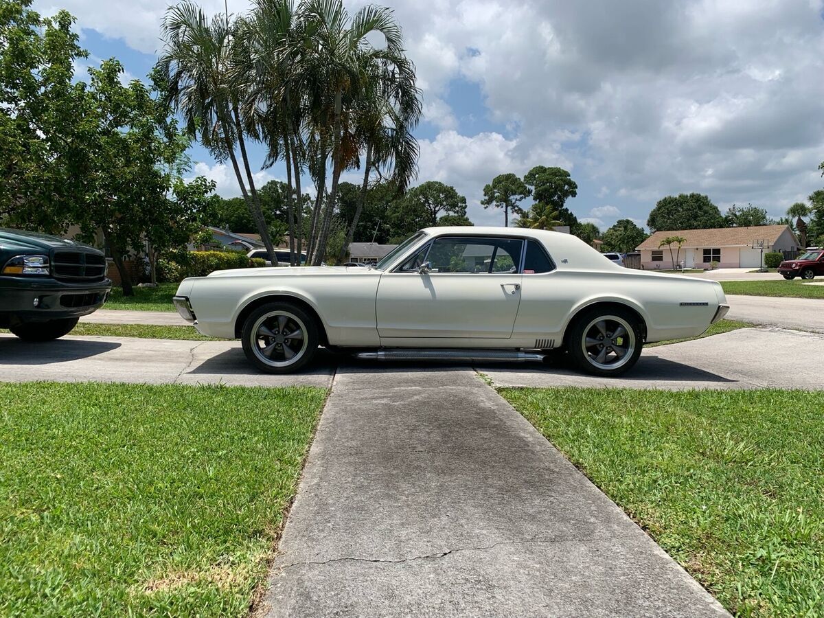 1967 Mercury Cougar XR-7 - photo 3