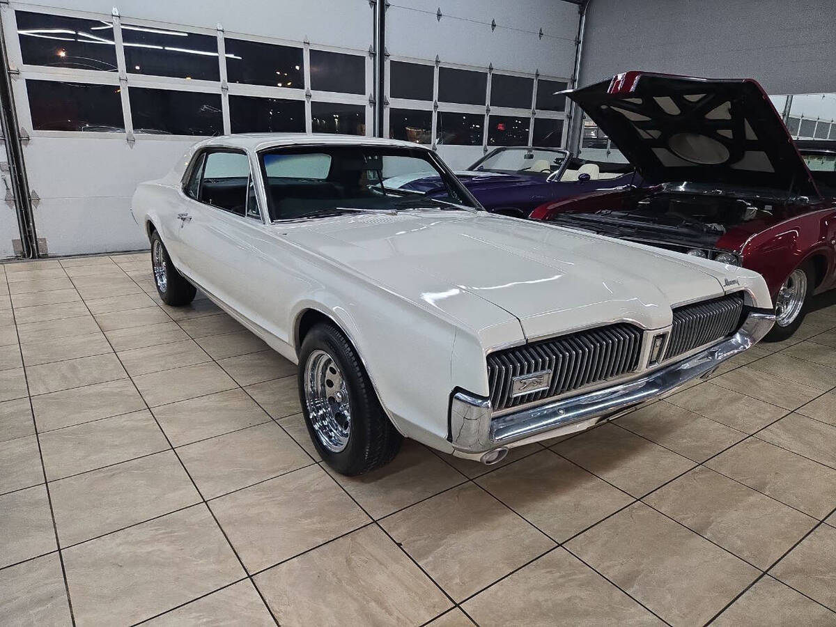 1967 Mercury Cougar Coupe - photo 2