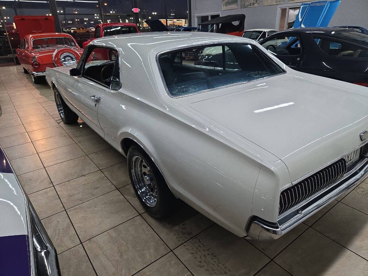 1967 Mercury Cougar Coupe - photo 7