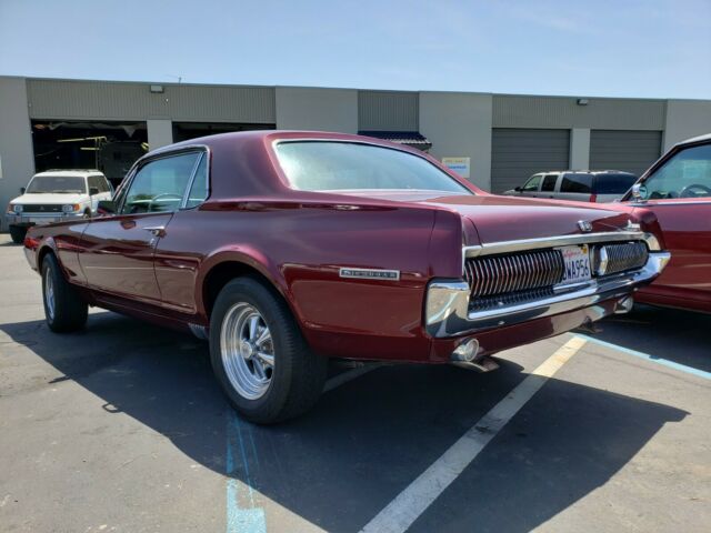 1967 Mercury Cougar XR-7 - photo 4