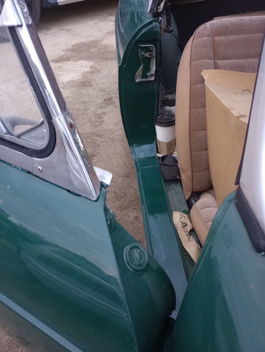 1967 MG B - photo 13