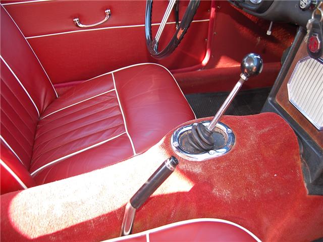 1967 MG GT -- - photo 13