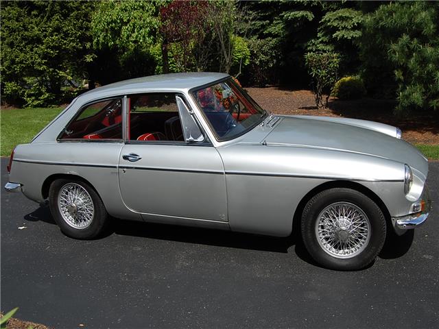 1967 MG GT -- - photo 2