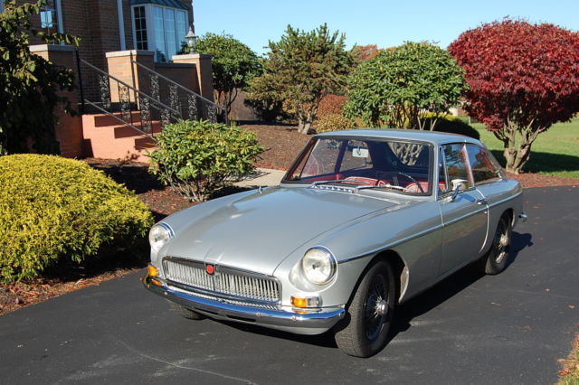 1967 MG MGB GT nice old classic ride runs & drives great! No Reserve! 1967 MG MGB