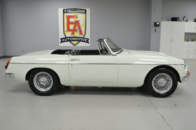 1967 MG MGB - photo 7
