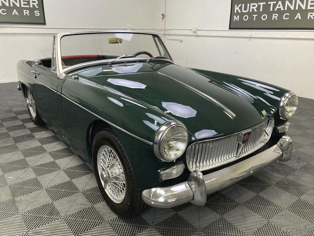 1967 MG MIDGET. BRITISH RACING GREEN. VERY NICE RESTORED CAR SHOWING 35,503 MILE 1967 MG Midget 1967 MG MIDGET MKII CONVERTIBLE. BRITISH RACING GREEN