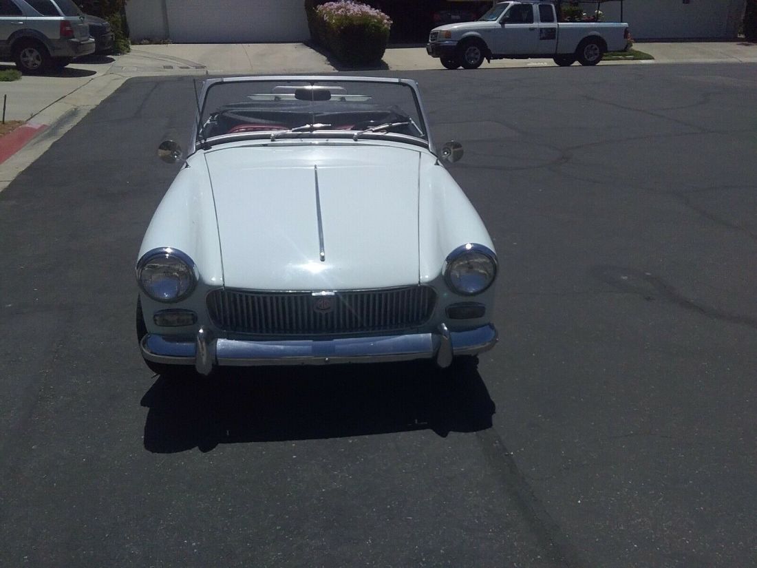 1967 MG Midget - photo 2