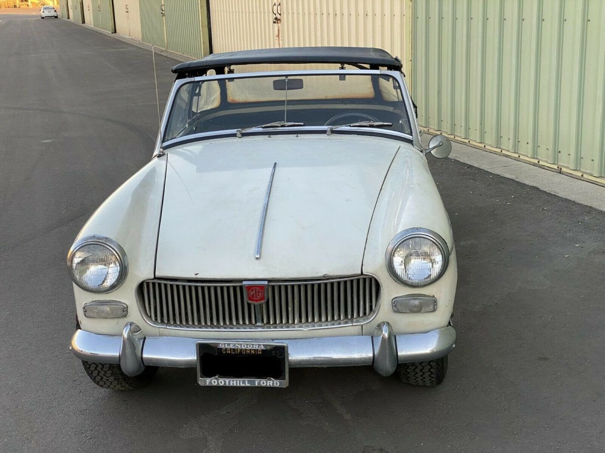 1967 MG Midget - photo 7