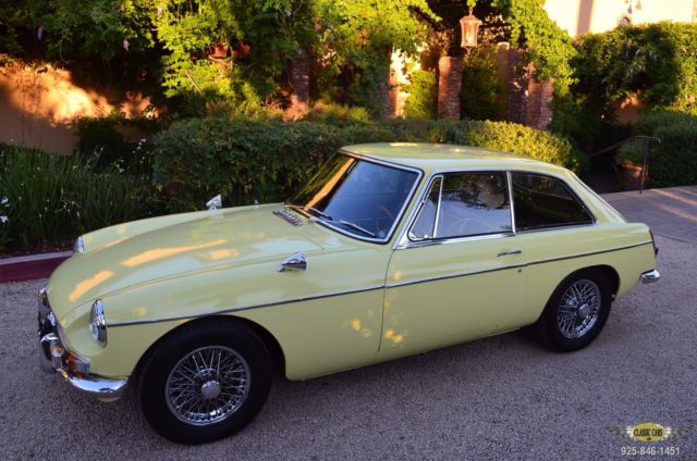 1967 MG MGB Convertible - photo 4