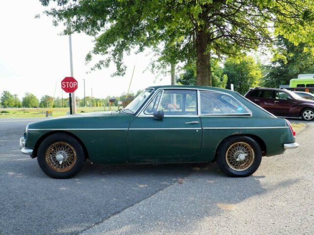 1967 MG MGB base