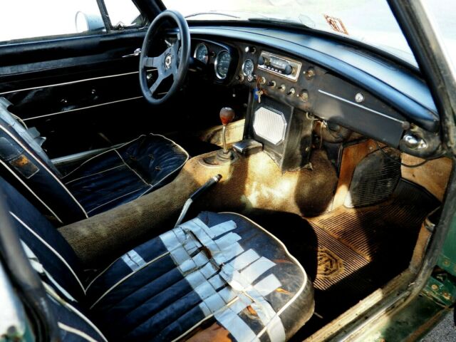 1967 MG MGB base - photo 8
