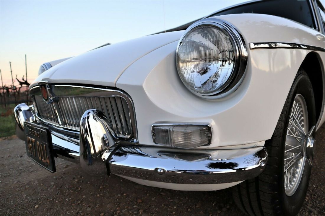 1967 MG MGB RESTORED LIFETIME CALIFORNA MGB-GT - photo 11