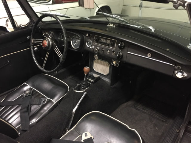 1967 MG MGB - photo 13