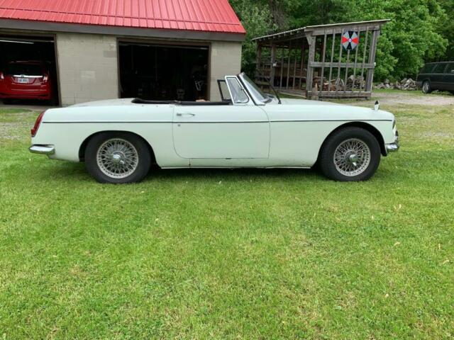 1967 MG MGB - photo 7