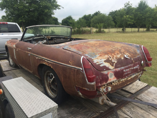 1967 MG MGB - photo 4
