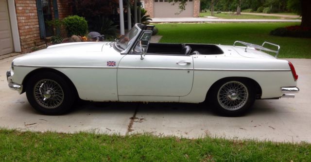 1967 MG MGB - photo 5