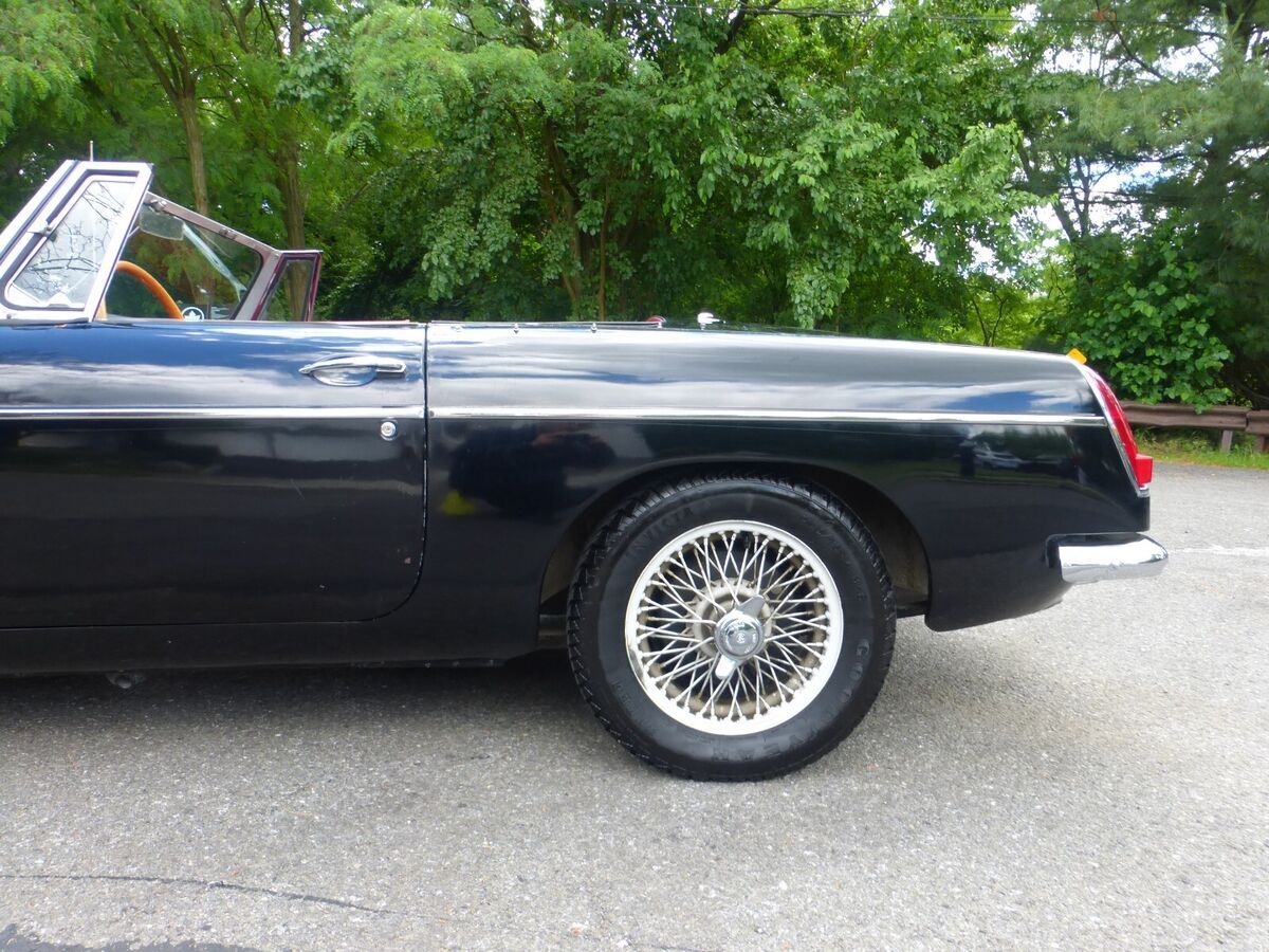 1967 MG MGB Older Restoration - photo 8