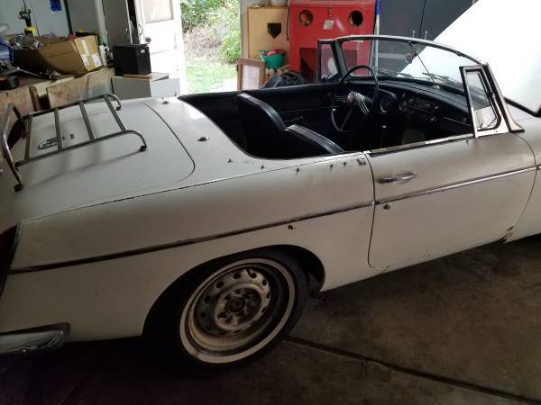 1967 MG MGB - photo 3