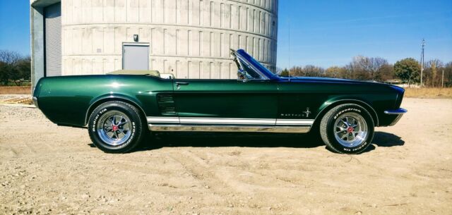 1967 Ford Mustang - photo 3