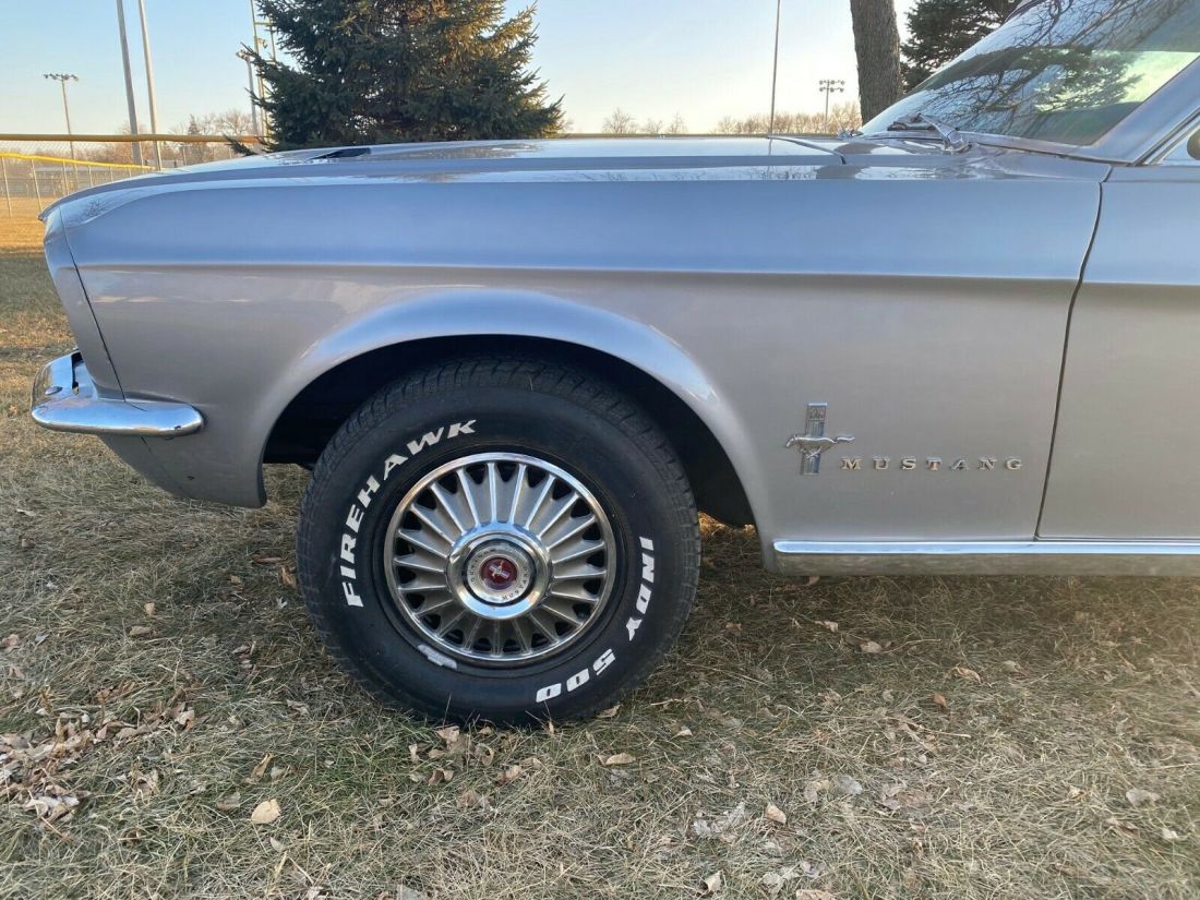 1967 Ford Mustang - photo 2