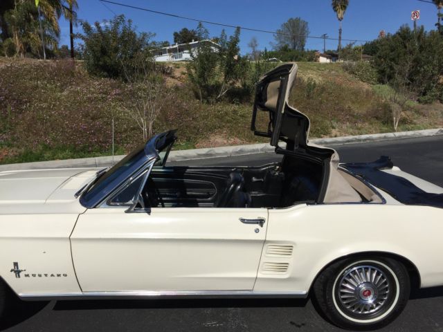 1967 Ford Mustang Convertible - photo 4