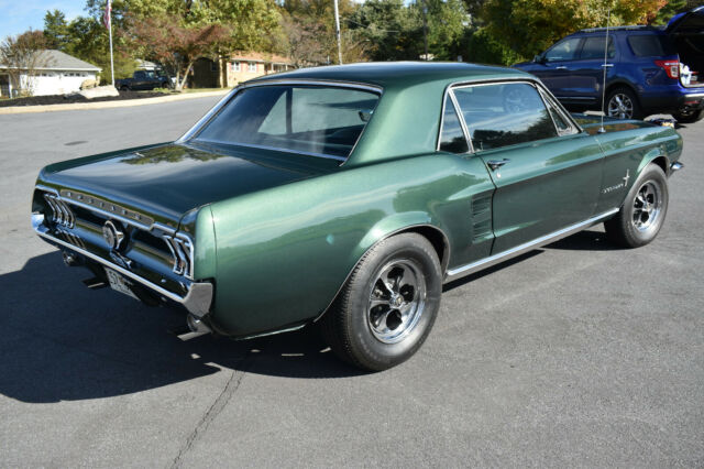 1967 Ford Mustang Coupe V-8 - photo 2