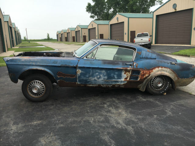 1967 Ford Mustang FASTBACK - photo 2