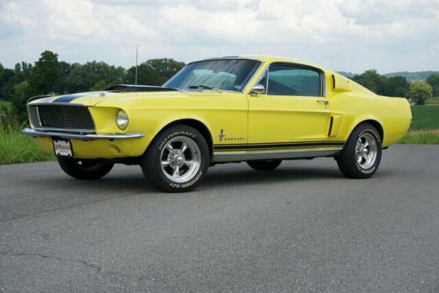 1967 Ford Mustang - photo 2