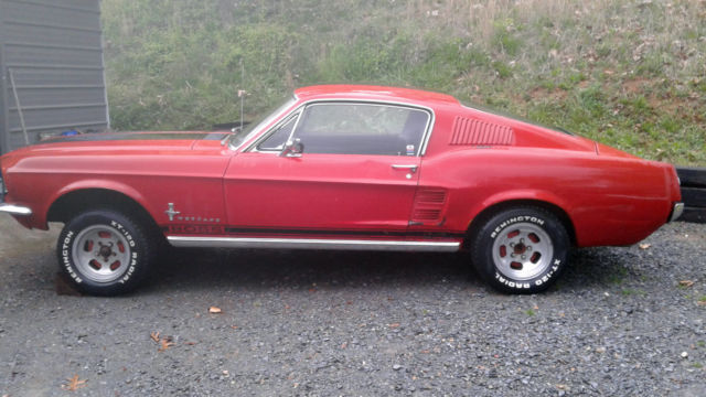 1967 Mustang Fastback 428PI C6 auto with new front end suspension kit 1967 Ford Mustang 428 PI Engine and C6 Auto