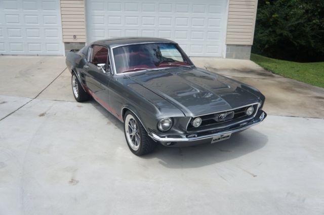 1967 Ford Mustang GT - photo 2