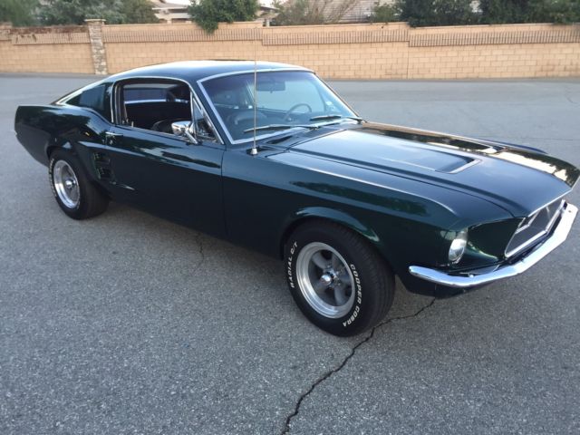 1967 Ford Mustang fastback GT - photo 13