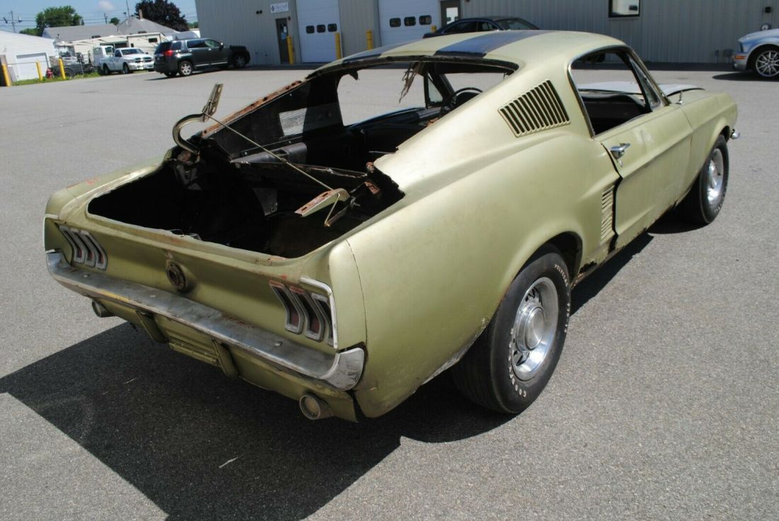 1967 Ford Mustang - photo 2