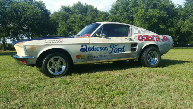 1967 Ford Mustang fastback - photo 2