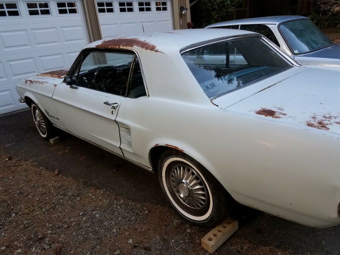 1967 Ford Mustang - photo 2