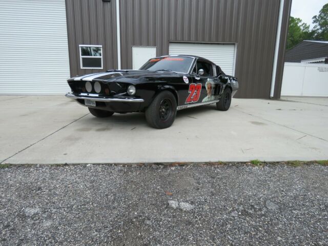 1967 Ford Mustang - photo 2