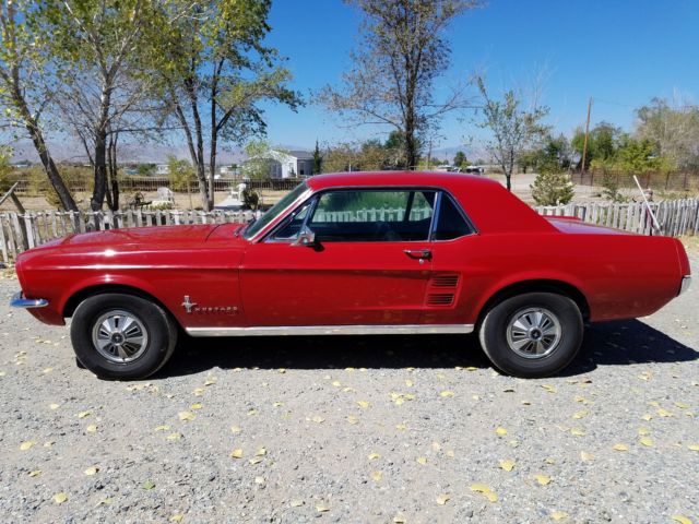 1967 Mustange Coupe. Original condition, Red, NO RUST 1967 Ford Mustang