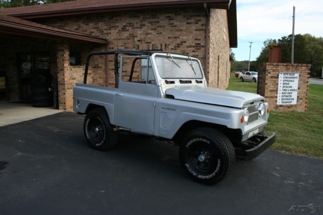 1967 Nissan Patrol - photo 2