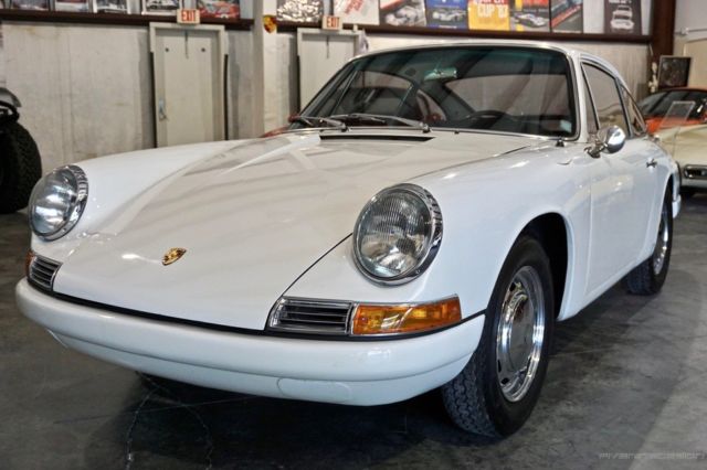 1967 Porsche 911 Coupe - photo 2