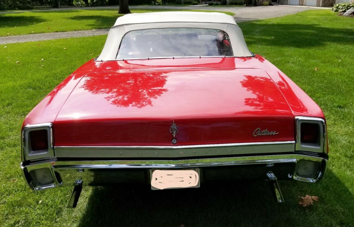 1967 Oldsmobile Cutlass Convertible - photo 8