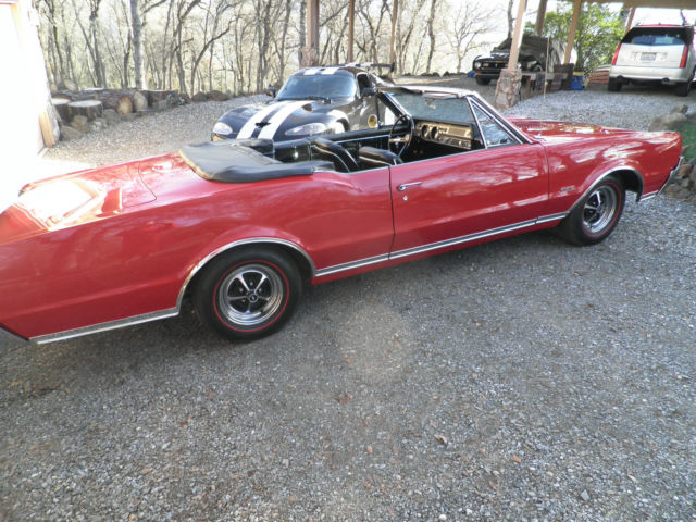 1967 Oldsmobile 442 Base Convertible 2-Door 6.6L(THE REAL DEAL) 1967 Oldsmobile 442 Base Convertible 2-Door